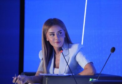 Ish Ministrja e Jashtme e Kosovës Meliza Haradinaj solidarizohet me studentët shqiptarë në Maqedoninë e Veriut, por shokohet nga komentet që merr