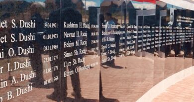 Kurti përkujton përvjetorin e Masakrës së Kralanit