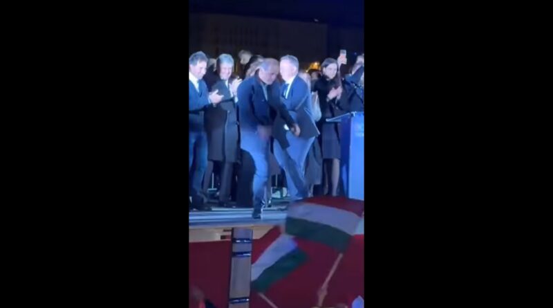 Ministri i Shëndetësisë në Hungari bëhet viral para se të betohej, kërcimi i tij pas fitores në zgjedhje “pushton” rrjetin (VIDEO)