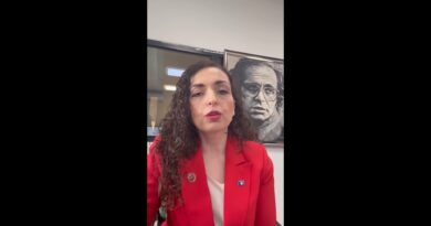 Kosova nuk zgjodhi Presidentin e ri, reagon Vjosa Osmani: Rrugët që mbyllen nga padrejtësitë, gjithmonë hapen nga populli