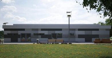 Pishina në Kërçovë nuk u hap! Zv/ministrja e Sportit tha se do të inagurohej për 10 ditë, kaluan 18