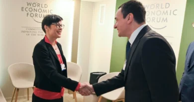 ​Komisionerja Kos vjen në Prishtinë të enjten, të premten mban tri takime, me Kurtin flet para medieve