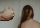 “Maturantja” nga Maqedonia pas festës rrëmbehet dhe rrihet nga 40-vjeçari me të cilin ishte në lidhje