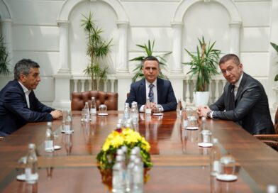Mexhiti: Jemi marrë vesh me Mickoskin, për 3 muaj rregullohet çështja e gjuhës shqipe