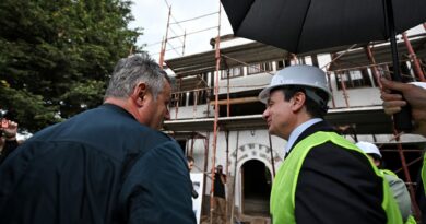 “Kulla ku kanë ngrënë bukë Hasan Prishtina dhe Isa Boletini”, Kurti: Po ruajmë dëshmitë e historisë