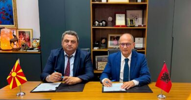 Universiteti “Nënë Tereza” në Shkup dhe universiteti i Tiranës zyrtarizojnë bashkëpunimin akademik