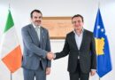 Dy javë pasi Irlanda mori Presidencën e Këshillit të BE-së, Kurti pret ambasadorin Almqvist dhe kërkon statusin e vendit kandidat