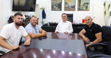 Doktor Visar Miftari i bashkohet Bilall Kasamit, braktis Taravarin?!