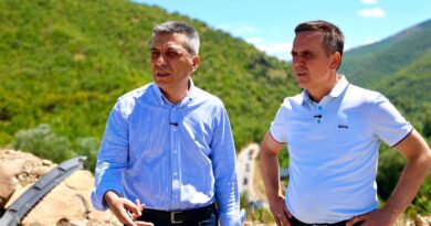 Dy bashkëkryetarët e VLEN-it: Nesër nënshkruhet kontrata për autostradën Shkup–Bllacë
