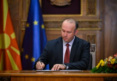 Gashi uron Shiroka-Pulën: Presim forcim të mëtejshëm të lidhjeve mes Shkupit dhe Prishtinës