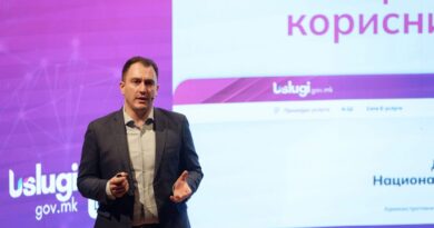 Andonovski: Patent-shoferi dhe letërnjoftimi në telefon, aplikacioni “m-shërbime” gati për testim