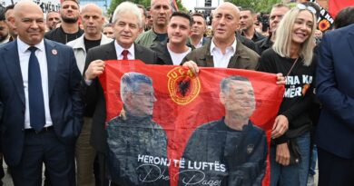 Ahmeti: Rroftë Kosova! Rroftë UÇK-ja