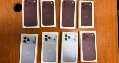 Dogana ndalon tetë iPhone 18 të padeklaruar në Aeroportin e Prishtinës