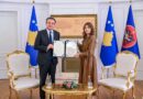 Albulena Haxhiu mandatoi Albin Kurtin për formimin e Qeverisë së Kosovës