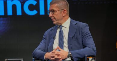 Mickoski: SHBA-ja dhe administrata e Trumpit e shohin Maqedoninë si mike të afërt