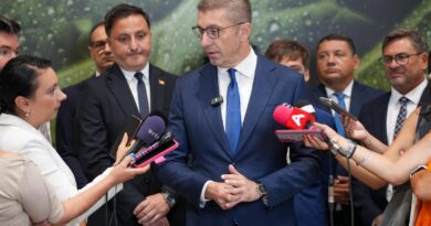 Mickoski: 1,4 miliardë euro investime të huaja, dyfish më shumë se qeveria e mëparshme