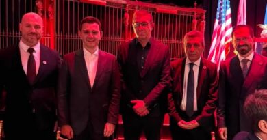 Mickoski në gala mbrëmjen e Këshillit Shqiptaro-Amerikan: Korridoret 8 dhe 10 janë avantazhi ynë strategjik!