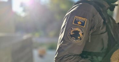 Të dyshuar për krime lufte, 9 të arrestuar në Kosovë. Operacioni i policisë në Zubin Potok lidhet me “grupin e intelektualëve”