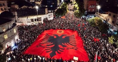 “Liria Ka Emër” fton qytetarët në protestën e 1 tetorit: Të bashkuar kundër padrejtësisë