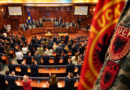 Specialja “ndez” mediat serbe – votimi në Kuvend merr jehonë në Beograd