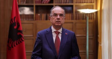 Presidenti Bajram Begaj iu drejtohet shqiptarëve
