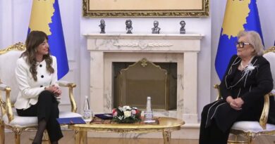 Justina Shiroka-Pula merr zyrtarisht detyrën e presidentes së Kosovës