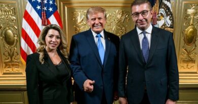 Mickoski publikon foton me Trumpin: “Maqedonia dhe SHBA, një aleancë e bazuar në besim”