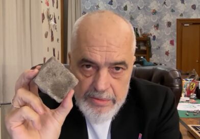 Rama flet për protestat me një gur në dorë: Janë një grup zjarri i paguar