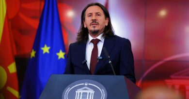 VLEN: Për herë të parë, biblioteka e Tetovës merr status universitar, vendim me propozim të ministrit Sulejmanit